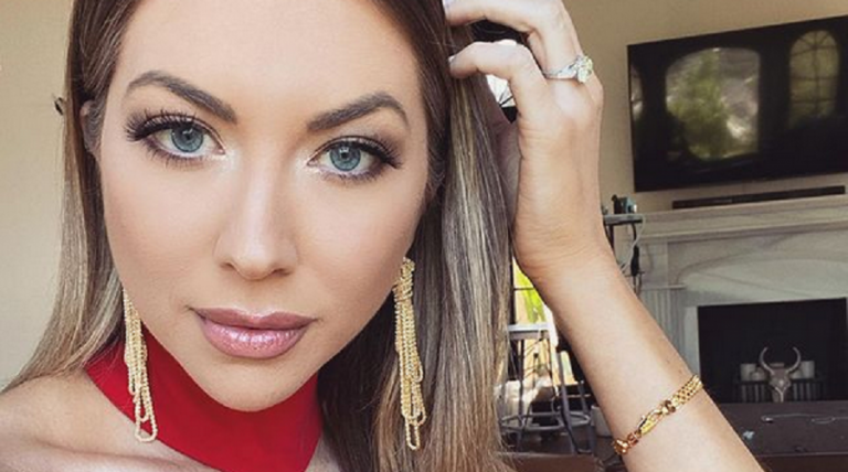 Pregnant Stassi Schroeder Poses Nude To Give ‘MILF Vibes’