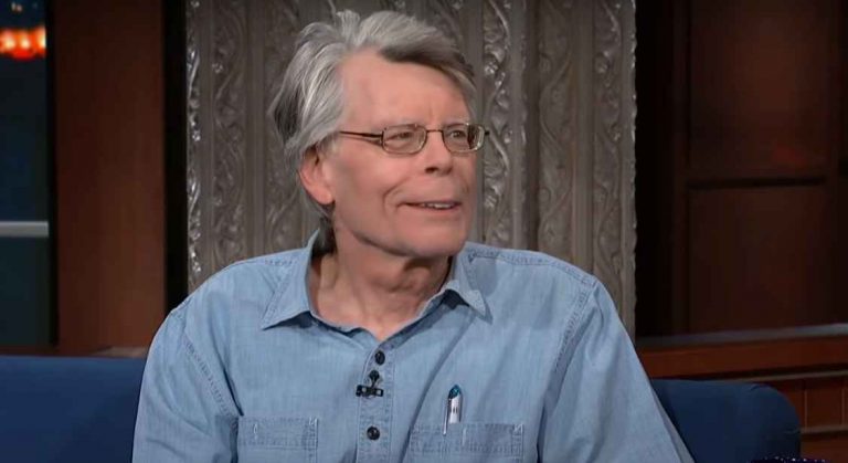 Hulu Cancelled ‘Castle Rock’ But Stephen King Teases TV Adaptation Of ‘Lisey’s Story’