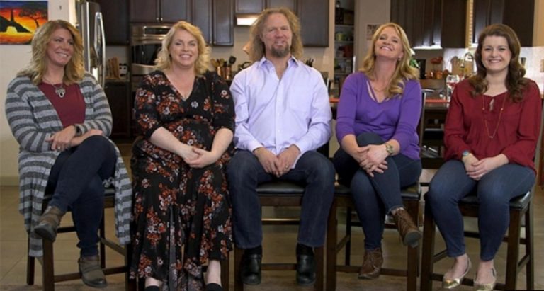 ‘Sister Wives’ Stars Spend Christmas Together – See The Pics!
