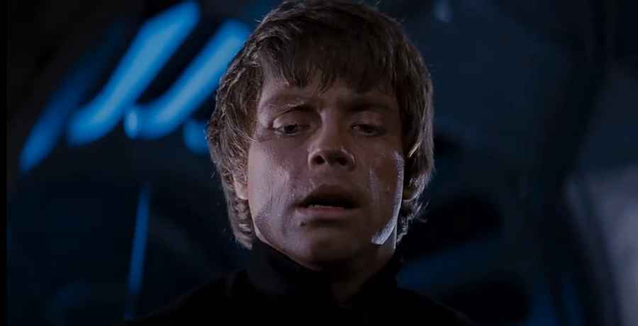 Mark Hamill as Luke Skywalker in The Mandalorian on Disney+