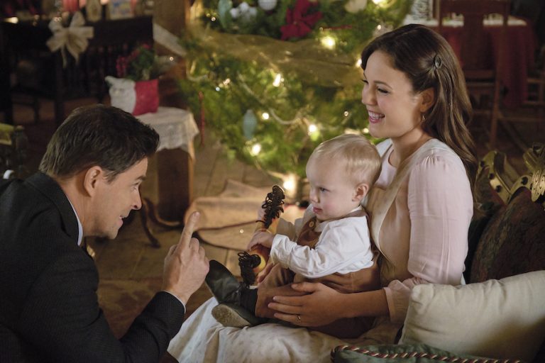 ‘When Calls The Heart’ Teases 2020 Christmas Surprise For Hearties