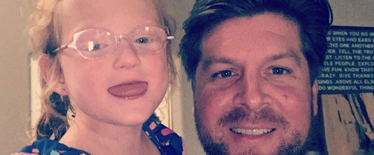 ‘OutDaughtered’ Uncle Dale Dragged For Face Mask Not Covering His Nose
