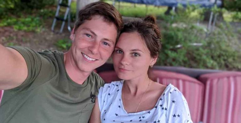 Redditor Spots ’90 Day Fiance’ Stars Brandon & Julia Together At Virginia Airport
