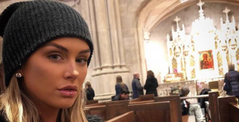 Pregnant Lala Kent Asks Followers About Going Into Labor Early