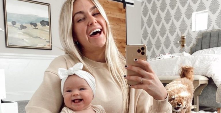 Lindsay Arnold Describes Baby Sage As A Very Happy Baby