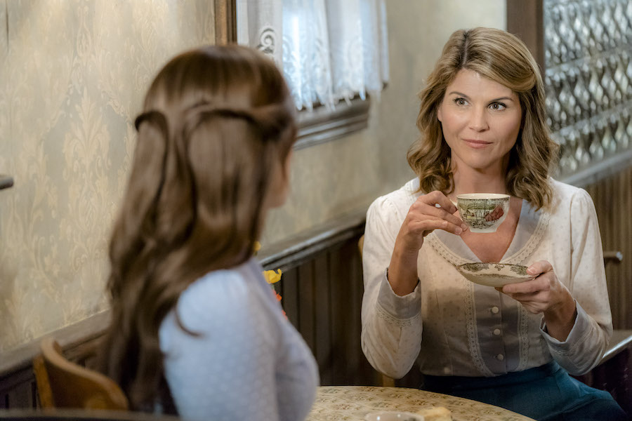 When Calls The Heart, Lori Loughlin-Photo: Lori Loughlin Credit: Copyright 2018 Crown Media United States LLC/Photographer: Ricardo Hubbs