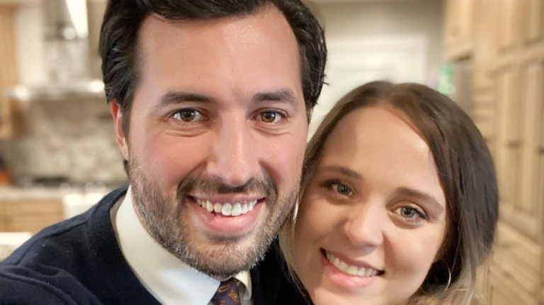 Jeremy & Jinger Vuolo Accused Of Scamming People With New Business