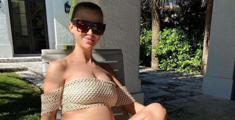 Pregnant Lala Kent Bares All In Intimate Maternity Shoot