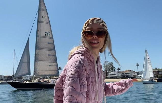 Cassie Randolph Happy, Dating, & Moving On From Colton Underwood