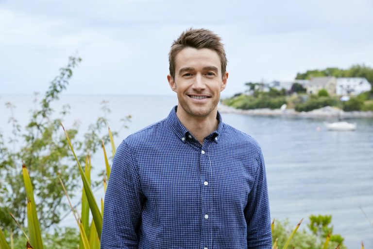 Hallmark’s ‘Chesapeake Shores’ Adds ‘OTH’ Alum, Robert Buckley