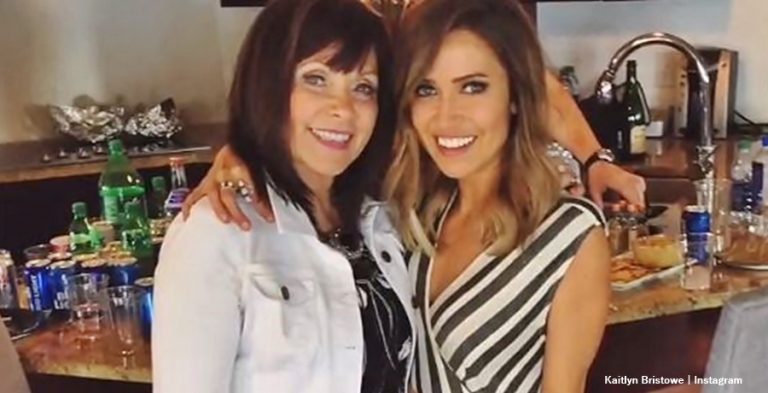 Kaitlyn Bristowe & Jason - mom Leslie - Bachelor Nation