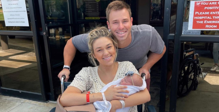 Perfect Instagram Shots Are ‘Misleading’: Sadie Robertson Is Still ‘Healing’