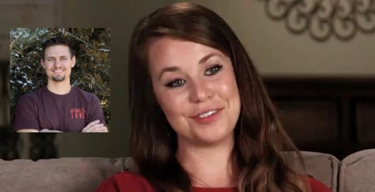 A Denim Jacket And Roll Call Has Fans Sure Jana Duggar’s Engaged