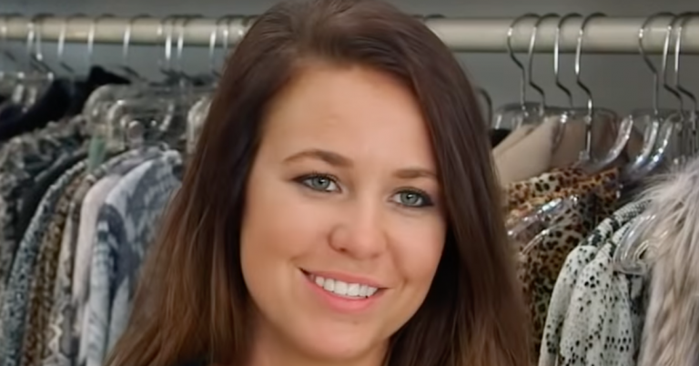 Jana Duggar Shows Some Skin In New Summertime Snap