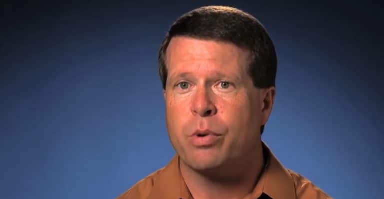 Jim Bob Duggar Snubbed By Nearly Entire Family — Including Michelle 