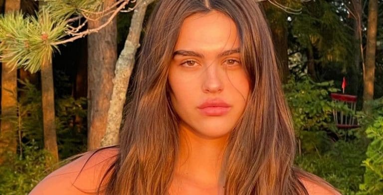 Fans Tell Amelia Hamlin To Move On From Scott Disick