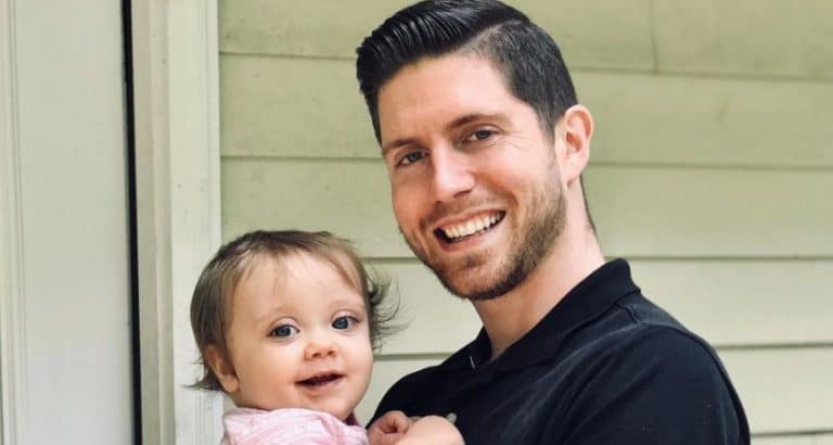 Ben Seewald Shares Daddy-Daughter Moment That Will Melt Your Heart