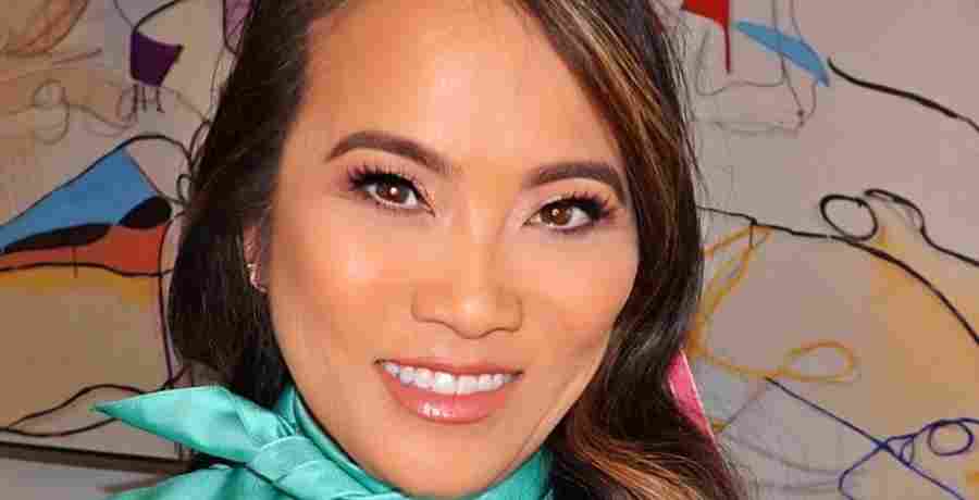 How much would it cost or a session with Dr. Pimple Popper star Dr. Sandra Lee