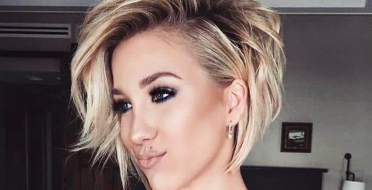 Savannah Chrisley Launches New Product With Busty Cleavage Snap