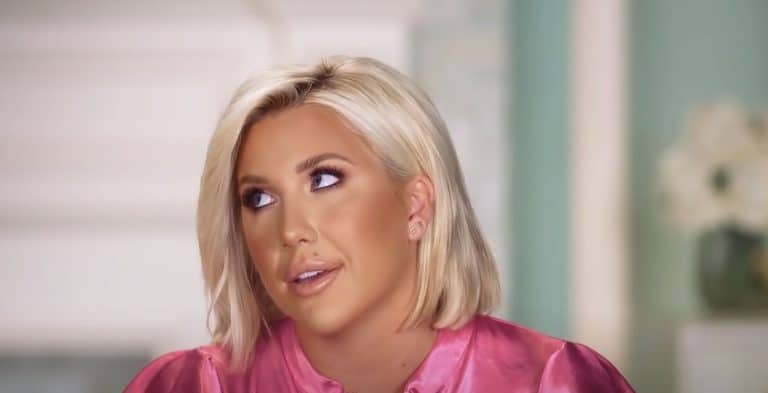 ‘Chrisley Knows Best’ Fans BEG Savannah To Leave Her Face Alone