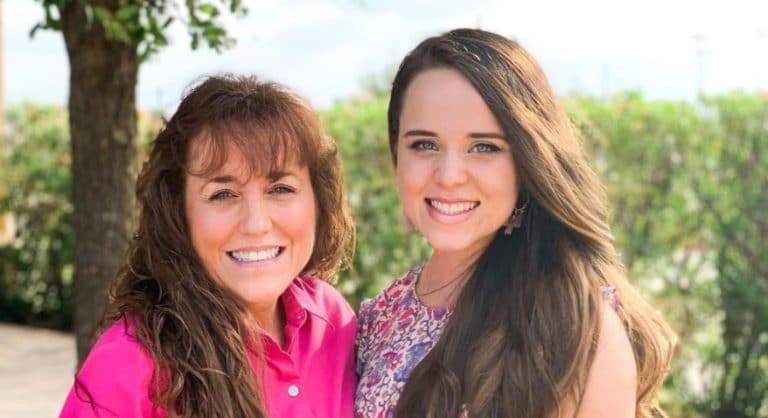 ‘Counting On’ Fans Suspect Jinger Vuolo Is Struggling With Her Faith
