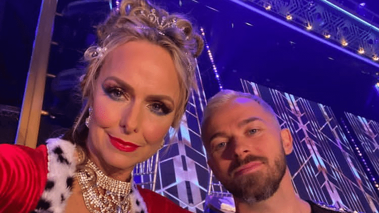 Melora Hardin Dishes On The Pressure To Bring Home The Mirrorball Trophy