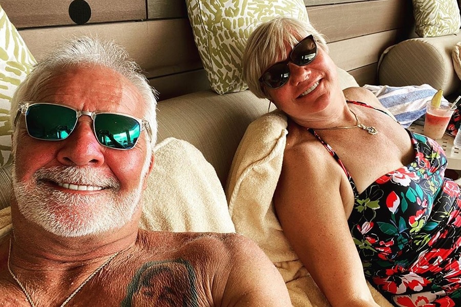 Below Deck Captain Lee And Mary Anne [Credit: Captain Lee Rosbach/Instagram]