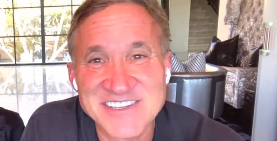 Dr. Terry Dubrow Shamelessly Pushes Over Priced COVID Tests On ShopHQ? [Screenshot | YouTube]