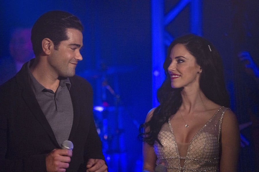 Jessica Lowndes, Jesse Metcalfe in GAC Family Harmony From The Heart. Photo used with permission from Slay Media