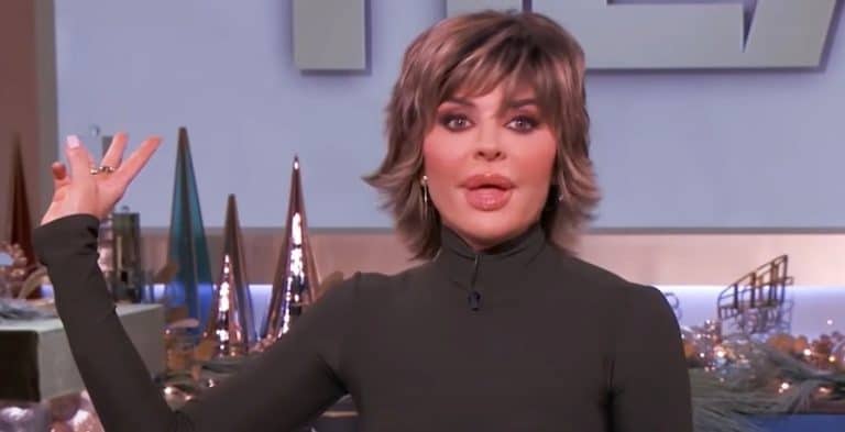 Fans Tell Lisa Rinna To Get Over Herself In Latest Post