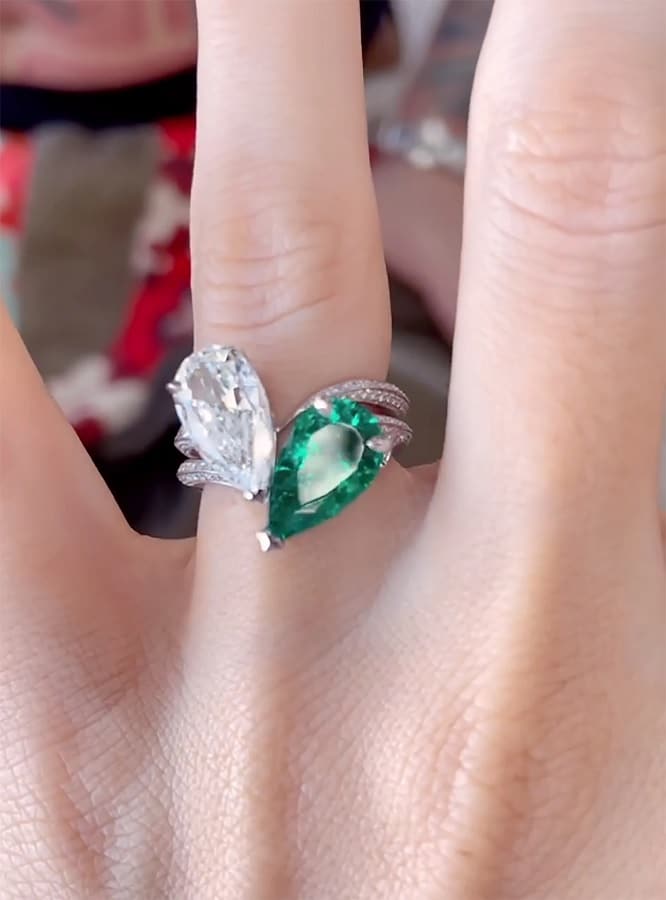 Megan Fox's Engagement Ring [Credit: Megan Fox/Instagram]