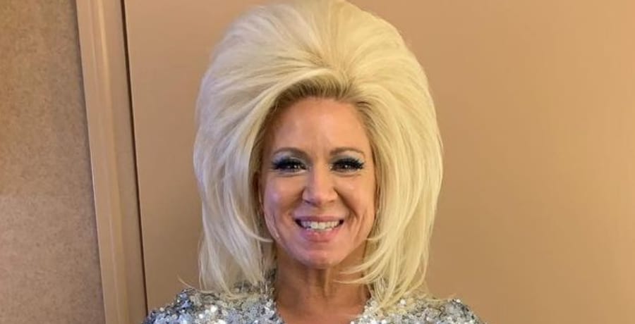 What Has Naked Faced Theresa Caputo Thanking Fans? [Credit: Theresa Caputo/Instagram]