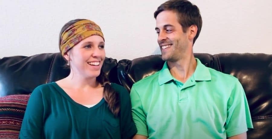 Jill Duggar and Derick Dillard YouTube