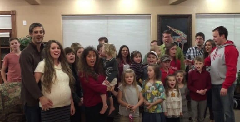 Duggar Family Roasted For ‘Ignorance’ In Resurfaced Clip