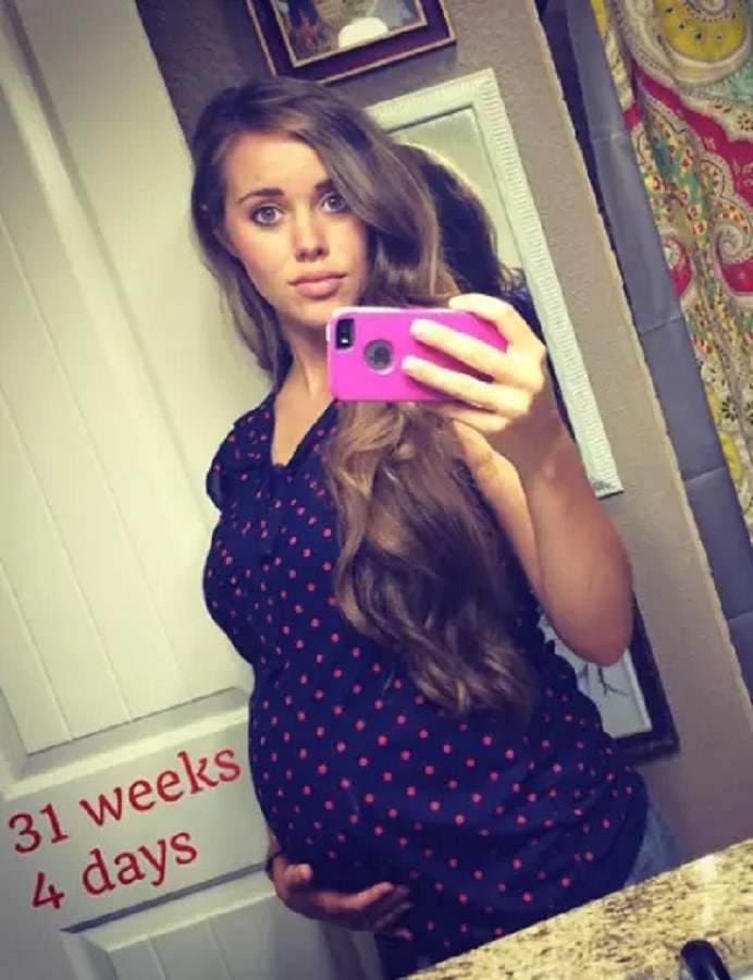 Jessa Duggar Pregnant With Spurgeon [Credit: Jessa Duggar/Instagram Stories]