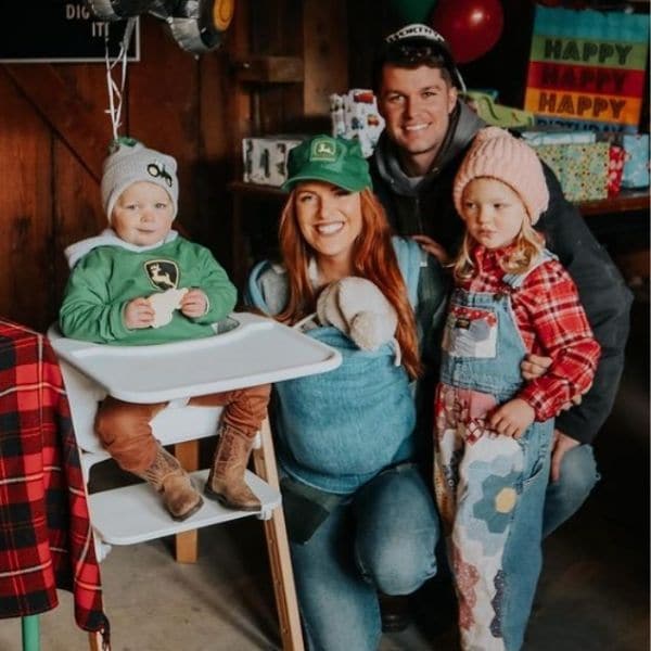 Audrey Roloff Shows Off Favorite Bode Position