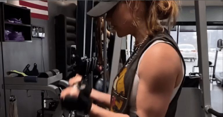 Jill Wagner is Lioness-https://www.instagram.com/p/CY2FCK5j7up/