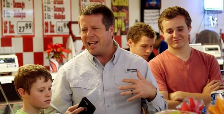 YouTube, Jim Bob Duggar