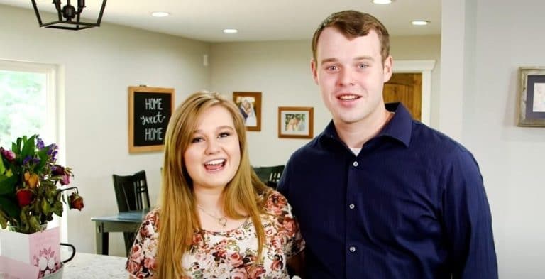 Kendra Duggar Spotted With Baby Bump #4 In Rare Photo?