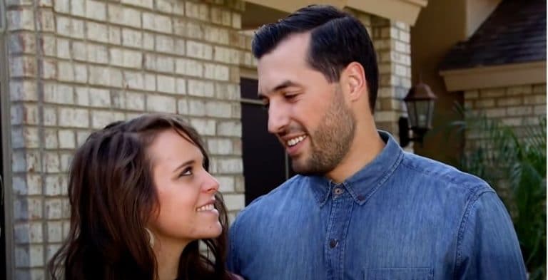 Jeremy Vuolo Leaves Duggar Fans Drooling In Dapper Black Suit