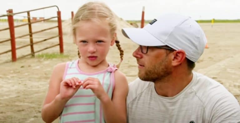‘OutDaughtered:’ Parker Busby Falls Off Swing Set, Lands On Head