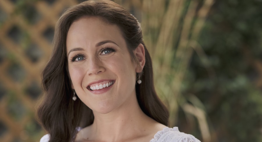 Photo: Erin Krakow Credit: ©2022 Crown Media United States LLC/Photographer: David Astorga