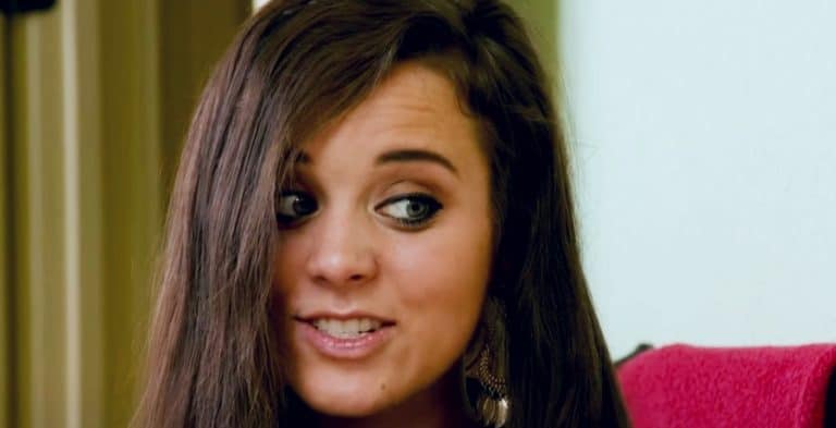 Fans Want To Know What’s Up With Jinger Vuolo’s Latest Attire?