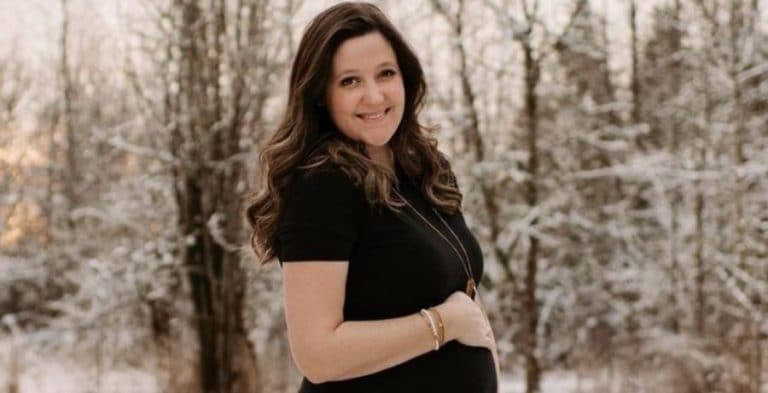Fans Say Tori Roloff’s Baby Is Average Size From Latest Clue?