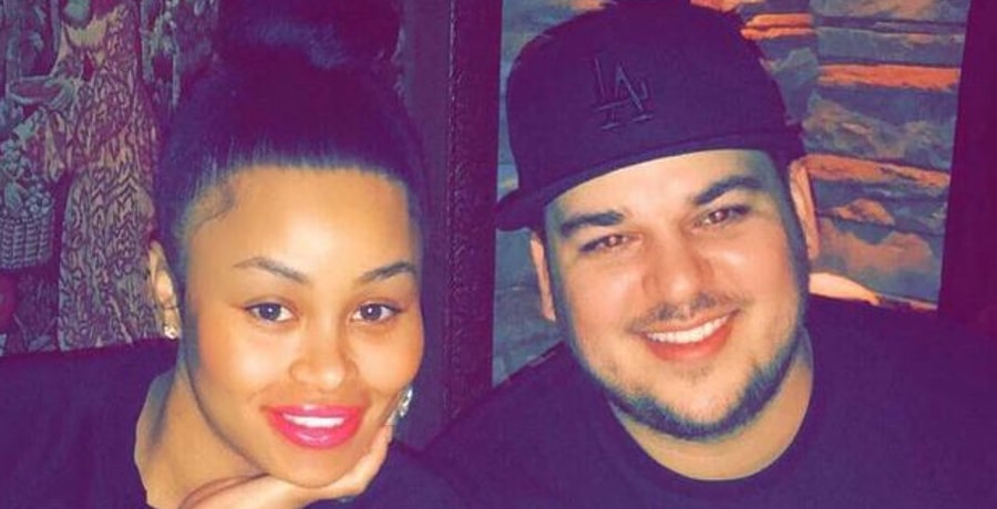 Rob Kardashian Drops TRUTH About Phony Blac Chyna Engagement? [Credit: Instagram]