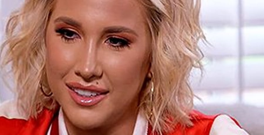 Savannah Chrisley Captivates Instagram With Pouty Selfie [Credit: YouTube]