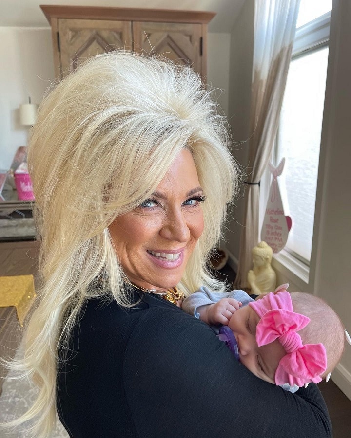 Theresa Caputo Holds Baby Michelina [Credit: Theresa Caputo/Instagram]