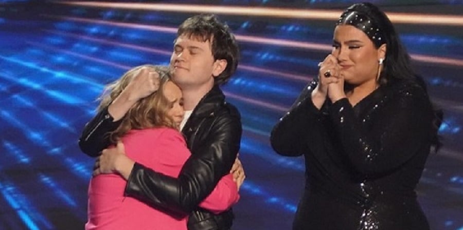 American Idol Fritz Hager Hugs Leah Marlene [Credit: American Idol/YouTube]