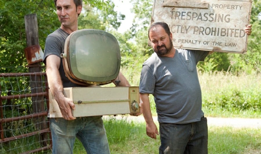 American Picker: Mike Wolfe & Frank Fritz [Credit: The History Channel/YouTube]