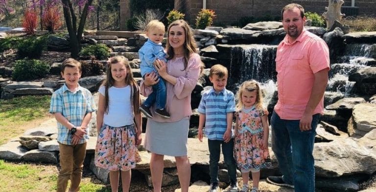 Josh Duggar’s Defense Requests 5-Year Sentence For ‘Wonderful Father & Husband’